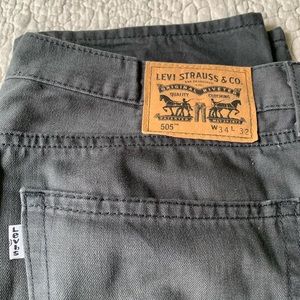 Grey Levi’s 505 jeans